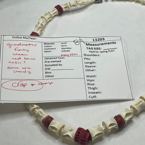 beaded necklace costume jewelry cream and red beads faux carved tribal natural - Picture 9 of 9